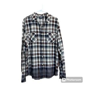 Silver Jeans Co Long Sleeve Button Down Shirt Size XL Plaid Brown‎ Black White